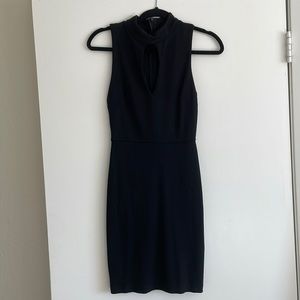 Lulu’s little black dress